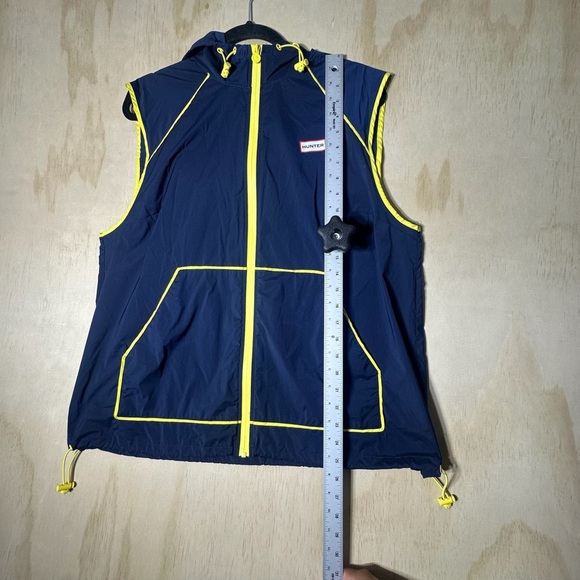 Hunter Brand Full Zip XLarge Hooded Navy Windbreaker Vest Jacket - Picture 3 of 10